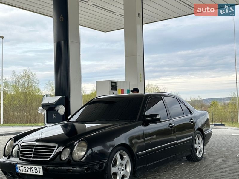 Mercedes-Benz E-Class 2001
