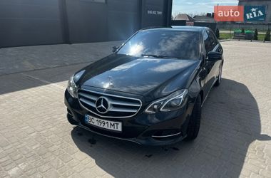 Седан Mercedes-Benz E-Class 2013 в Шептицькому