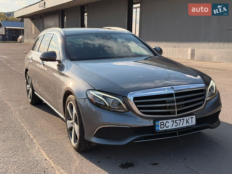 Универсал Mercedes-Benz E-Class 2016 в Львове