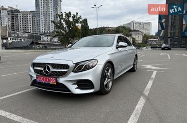 Седан Mercedes-Benz E-Class 2018 в Києві