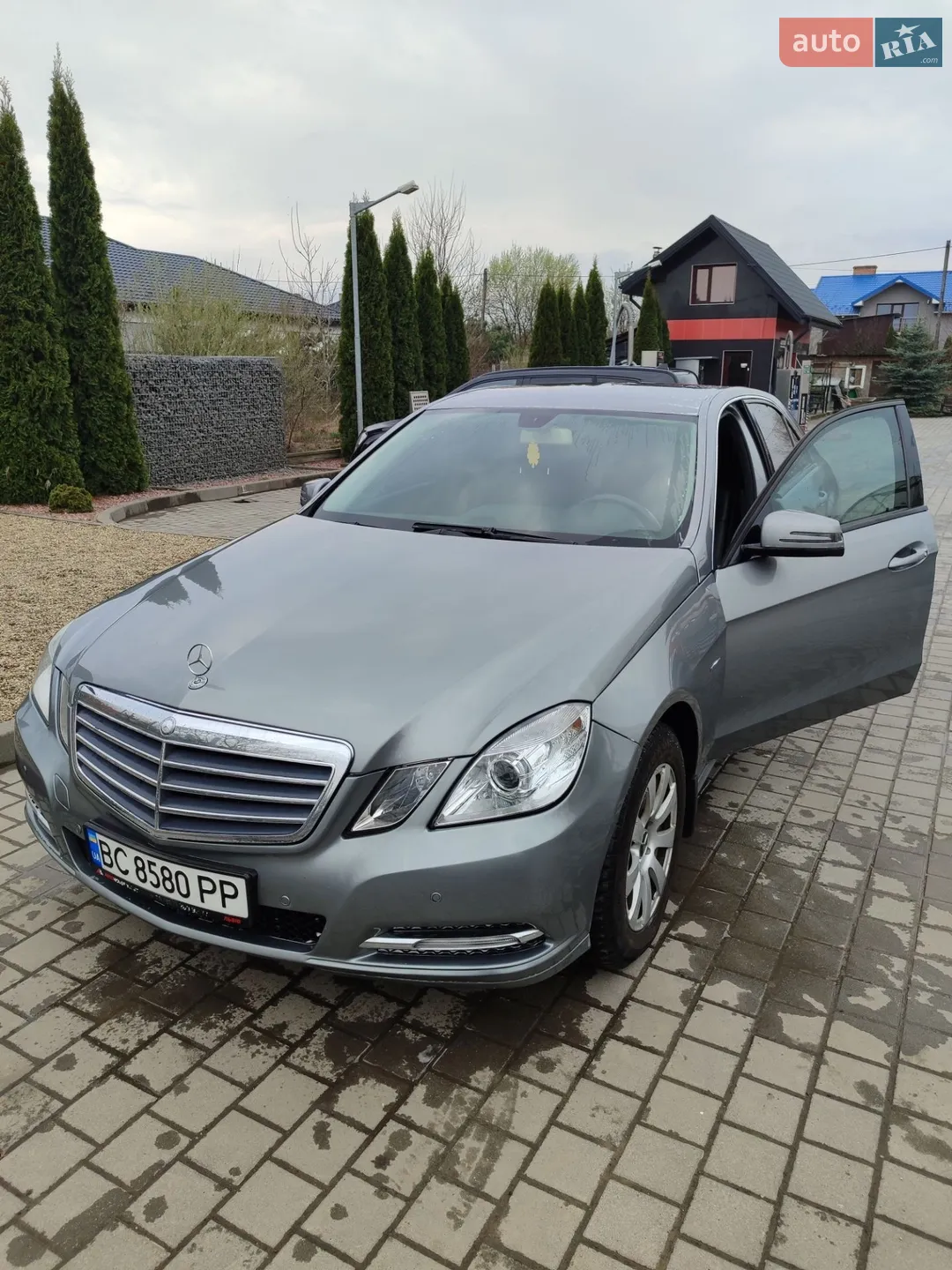 2012 Mercedes-Benz E-klasse - мініатюра 2