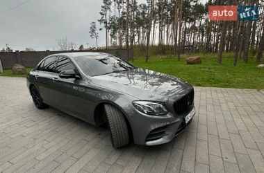 Седан Mercedes-Benz E-Class 2020 в Житомире