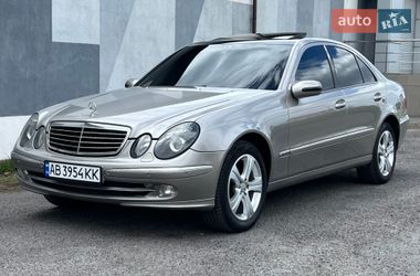 Седан Mercedes-Benz E-Class 2003 в Виннице