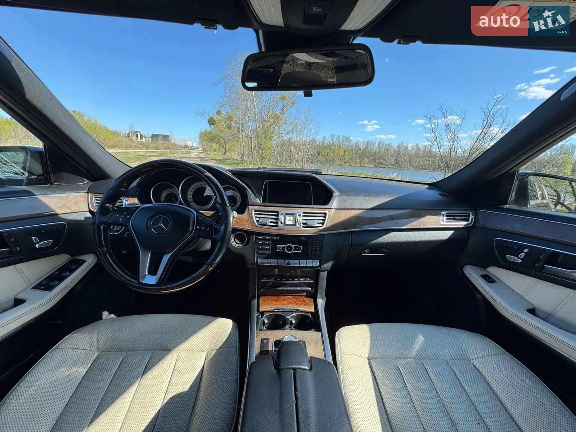 2013 Mercedes-Benz E-klasse - мініатюра 21