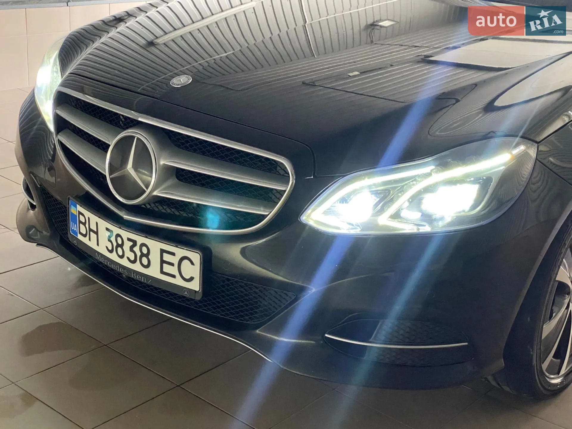 2013 Mercedes-Benz E-klasse - мініатюра 32