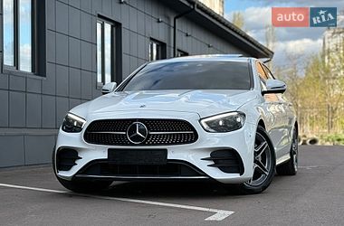 Седан Mercedes-Benz E-Class 2023 в Киеве