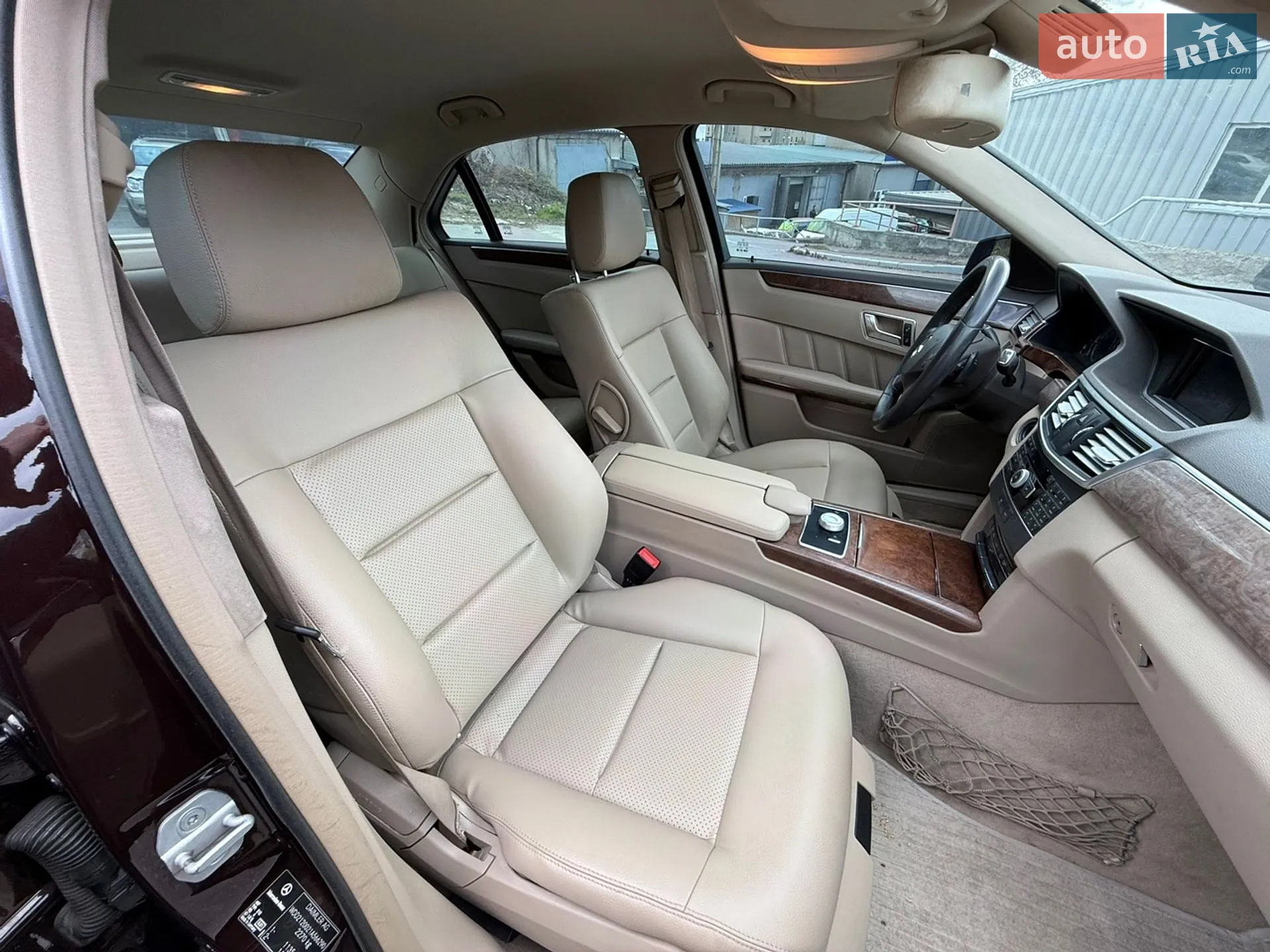 2011 Mercedes-Benz E-klasse - мініатюра 11