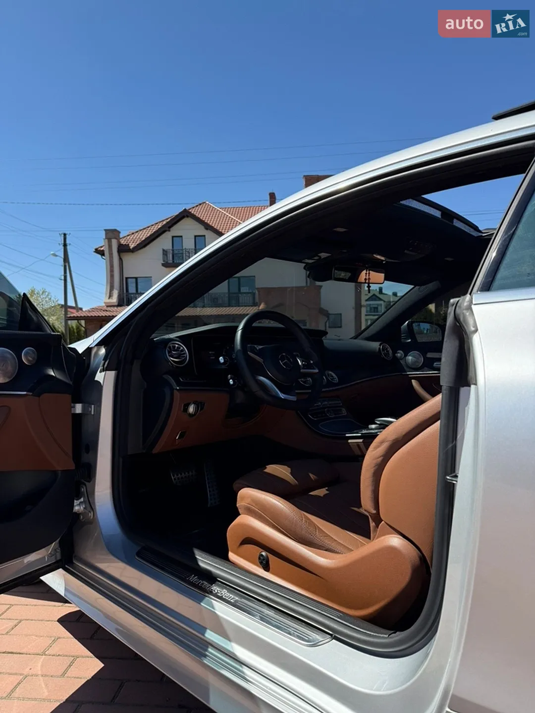 Mercedes-Benz E-Class 2018 VIN WDD1J1EB3JF062014 фото оголошення 10 з 20