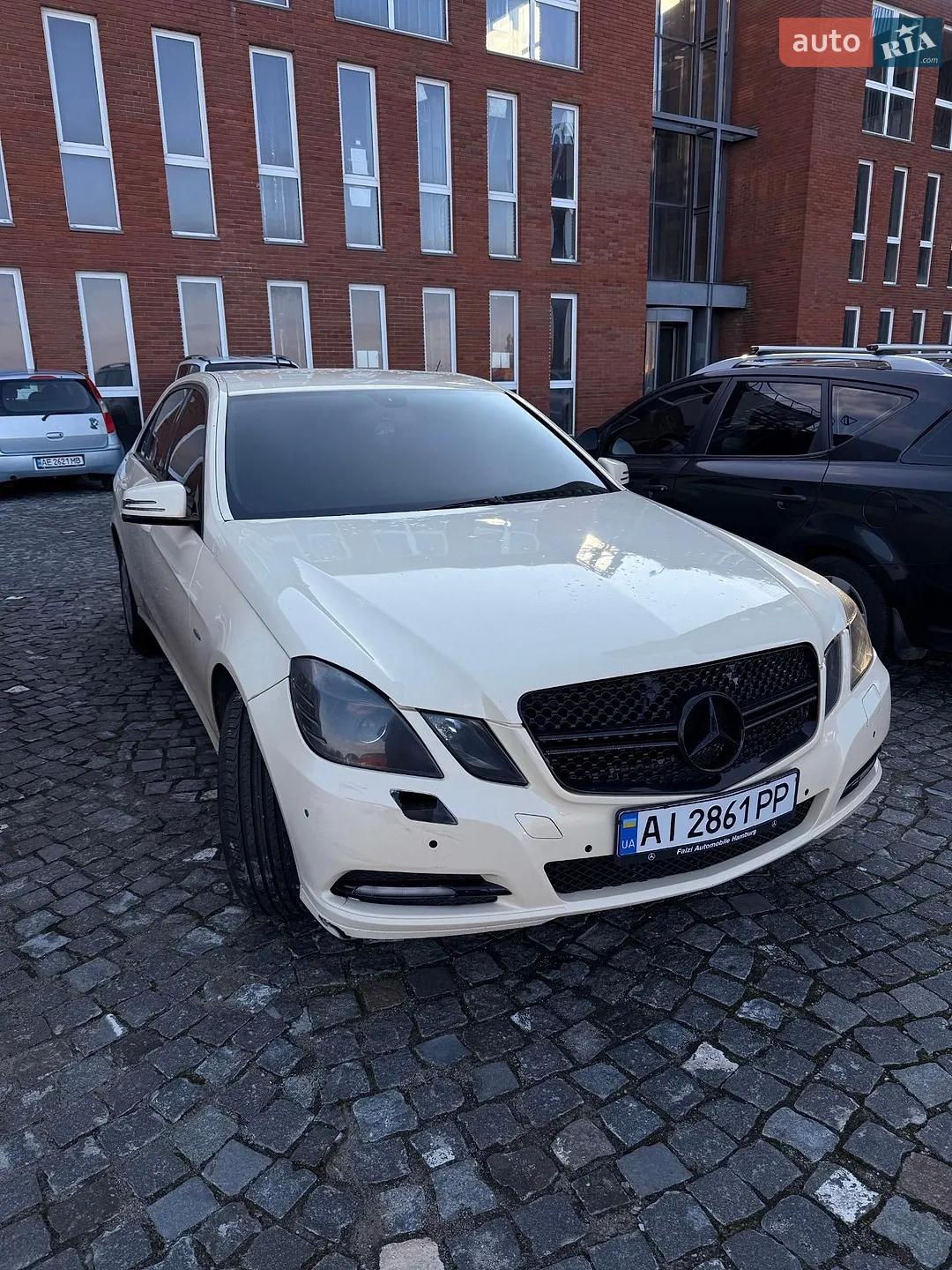 Mercedes-Benz E-Class 2010