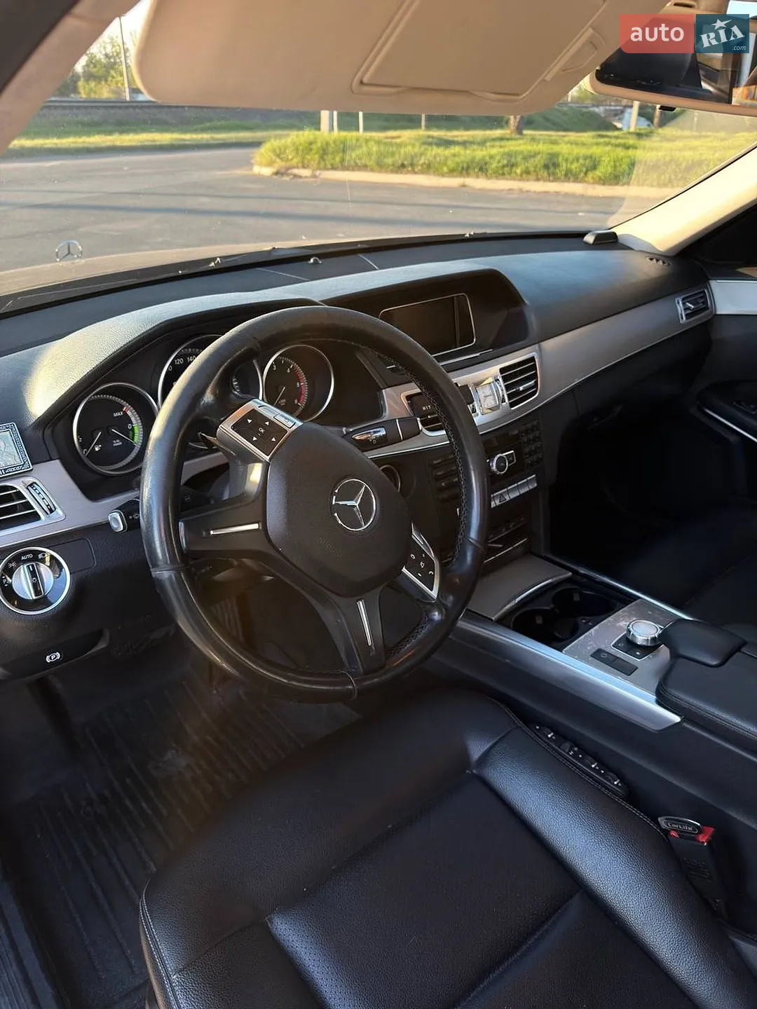 2013 Mercedes-Benz E-klasse - мініатюра 6
