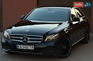 Седан Mercedes-Benz E-Class 2016 в Рівному