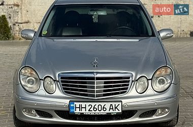 Седан Mercedes-Benz E-Class 2004 в Вознесенську