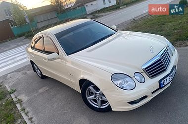Седан Mercedes-Benz E-Class 2009 в Кременчуці