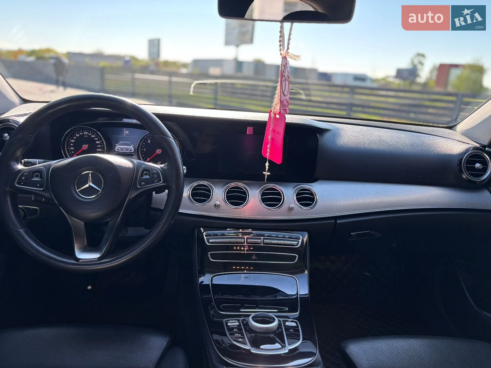 2016 Mercedes-Benz E-klasse - мініатюра 27