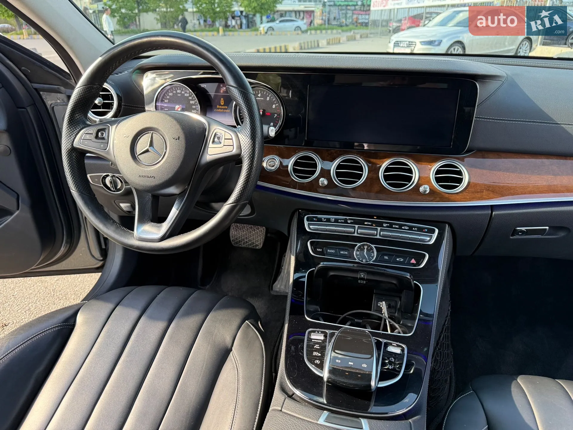 2016 Mercedes-Benz E-klasse - мініатюра 33