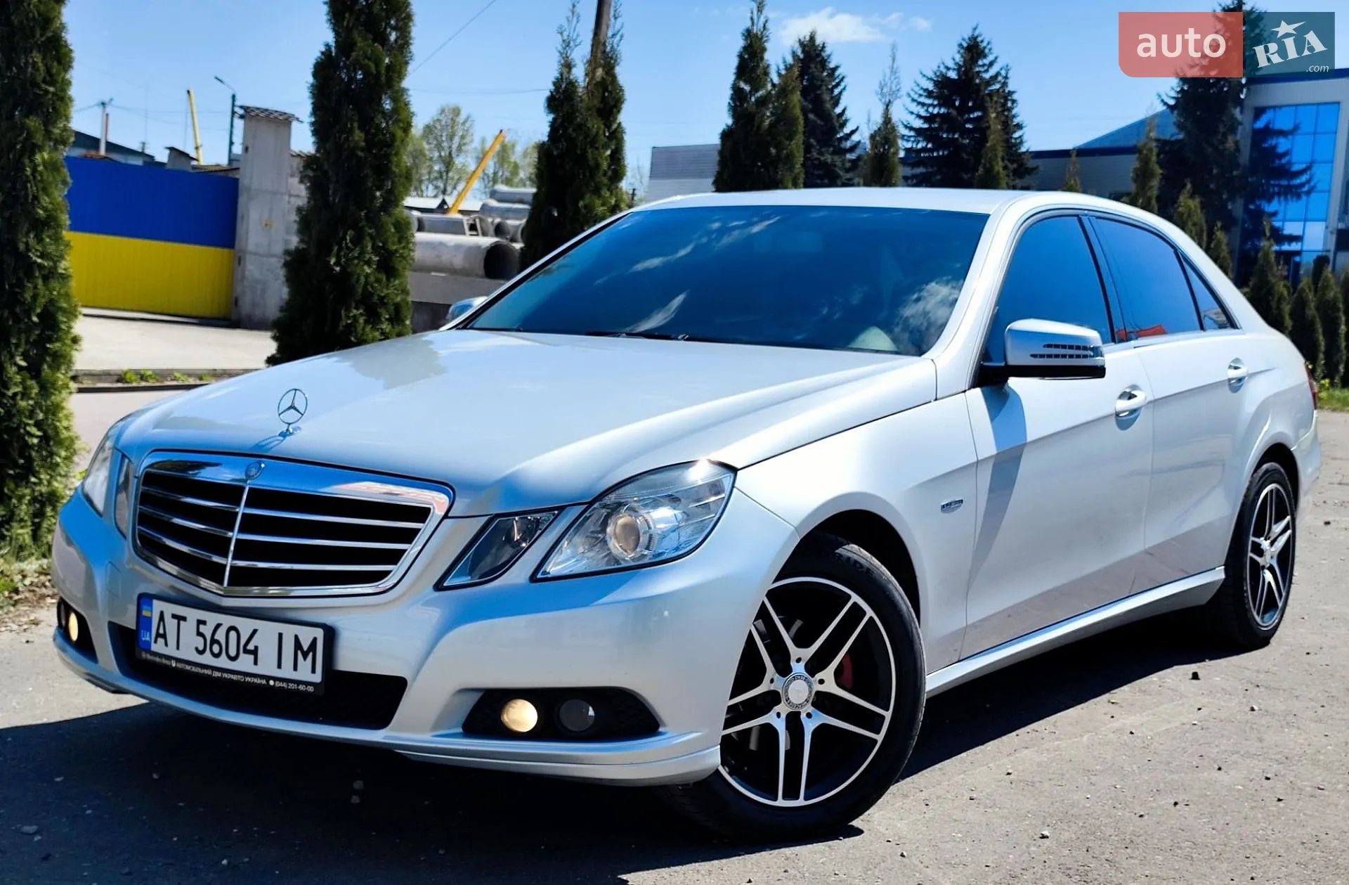 2010 Mercedes-Benz E-klasse - фото 1