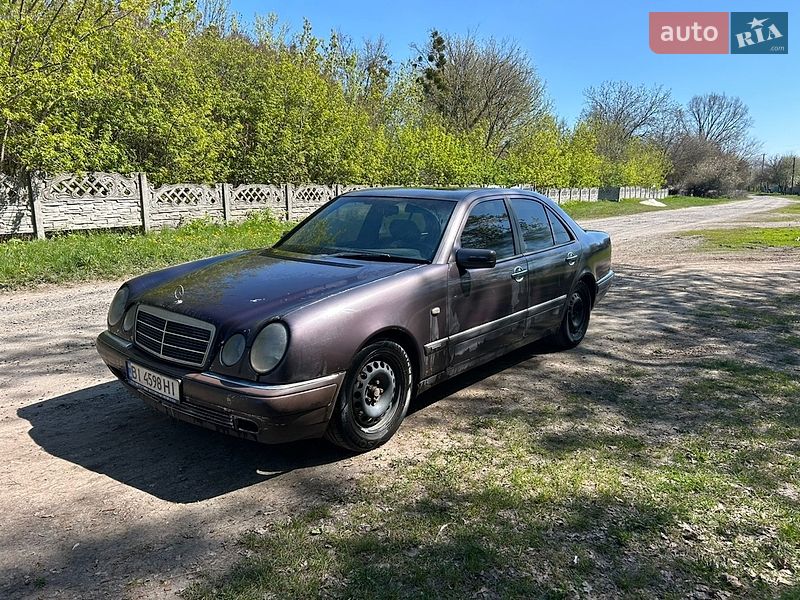 Mercedes-Benz E-Class 1996
