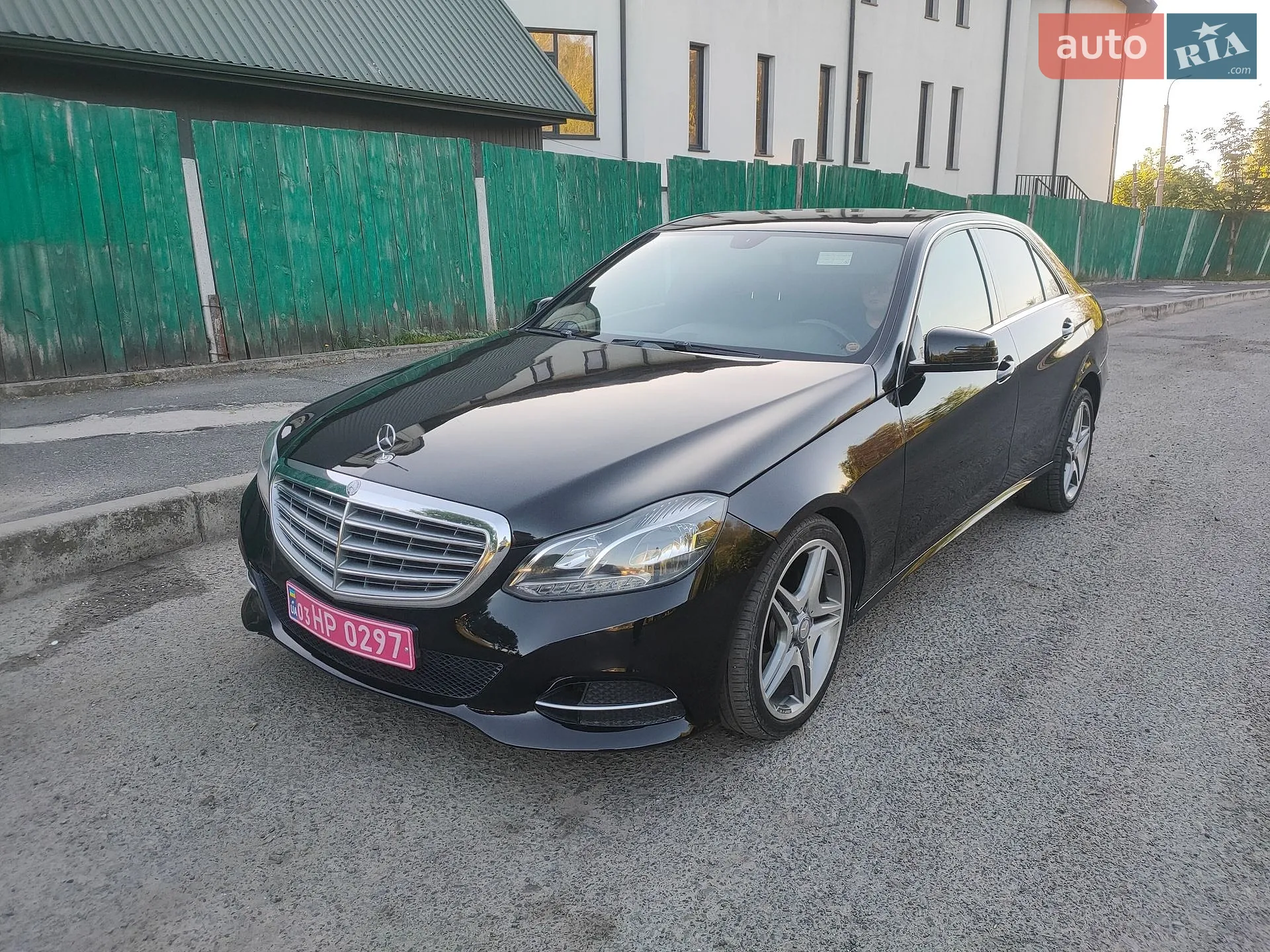 2015 Mercedes-Benz E-klasse - мініатюра 35