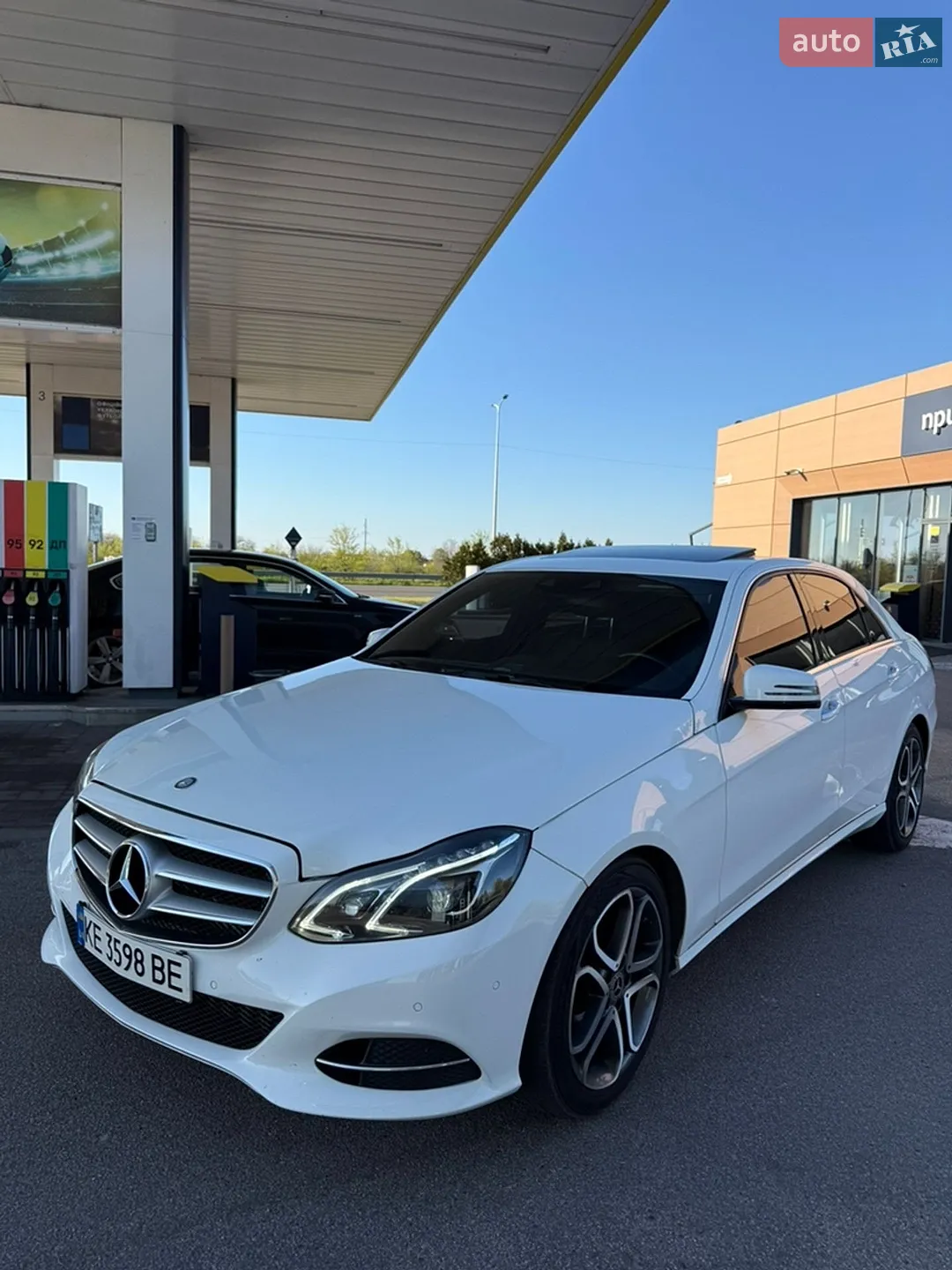 2015 Mercedes-Benz E-klasse - мініатюра 4