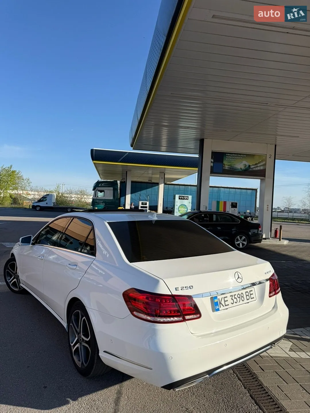 2015 Mercedes-Benz E-klasse - мініатюра 18