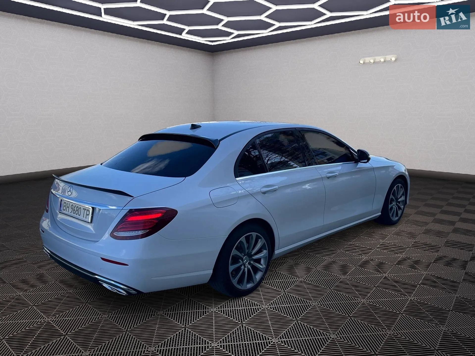 2016 Mercedes-Benz E-klasse - мініатюра 5