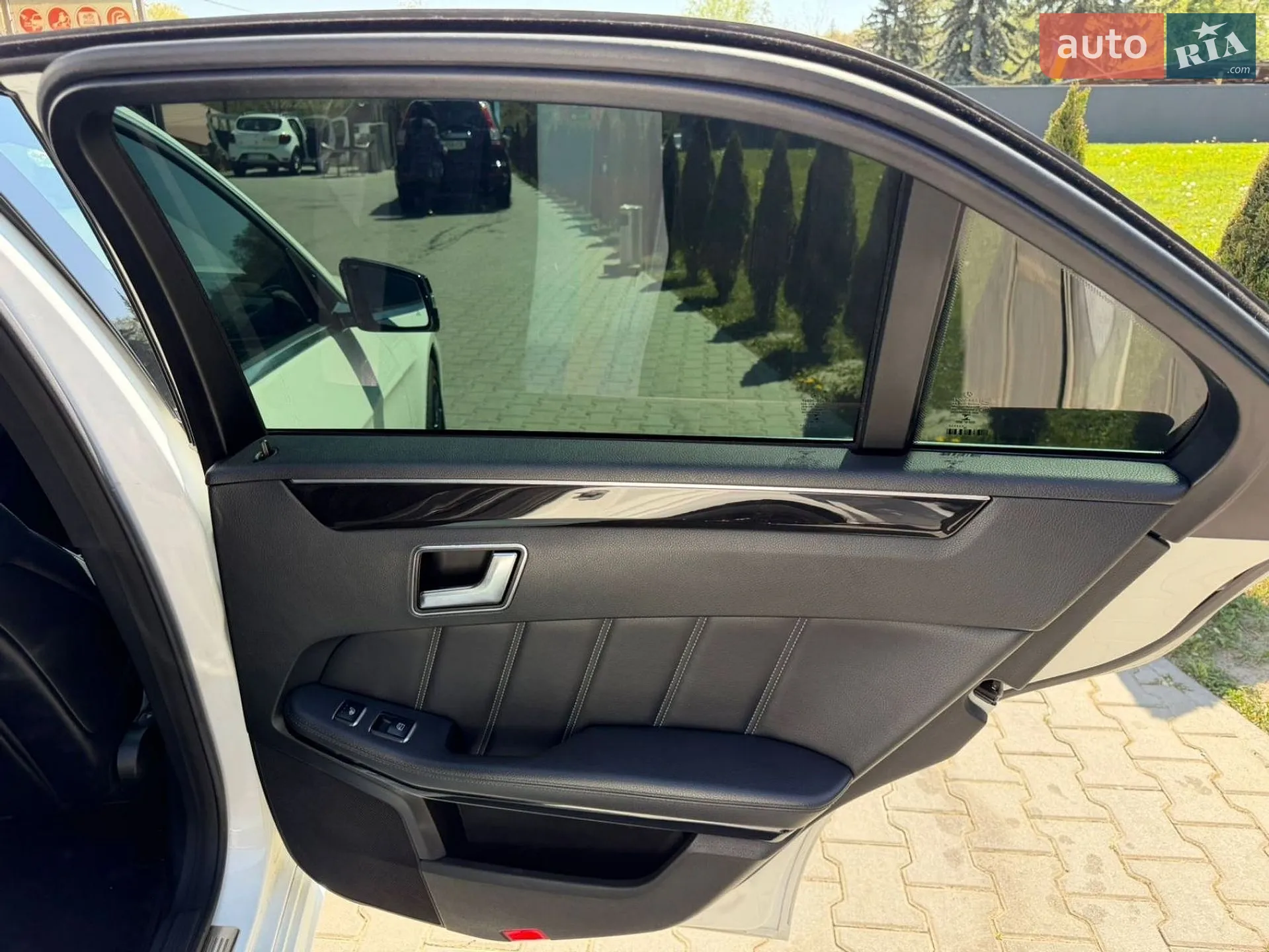 2014 Mercedes-Benz E-klasse - мініатюра 29