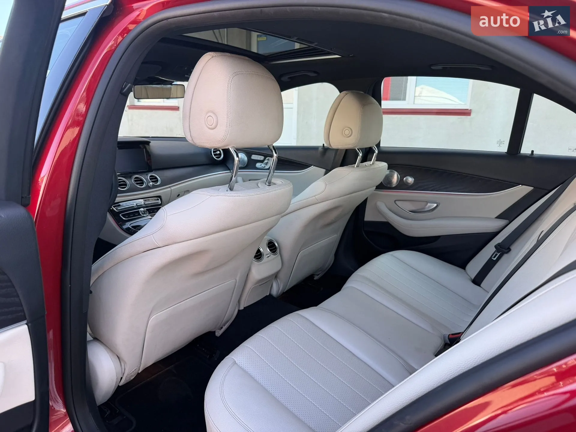 2016 Mercedes-Benz E-klasse - мініатюра 37