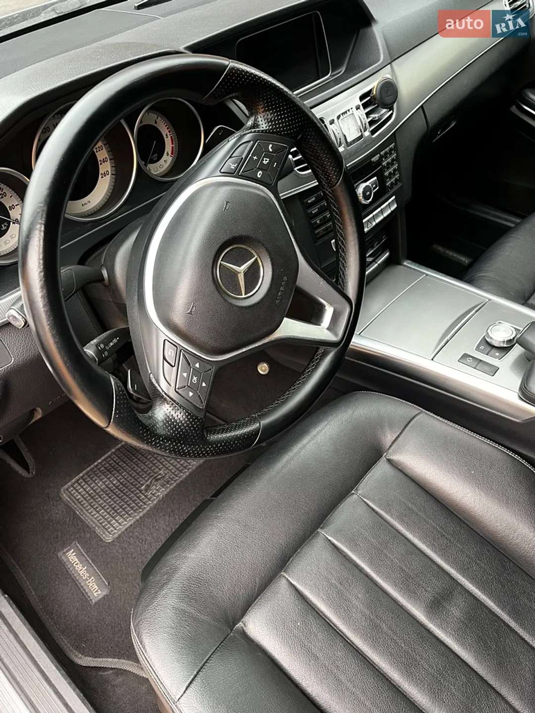 2014 Mercedes-Benz E-klasse - мініатюра 28