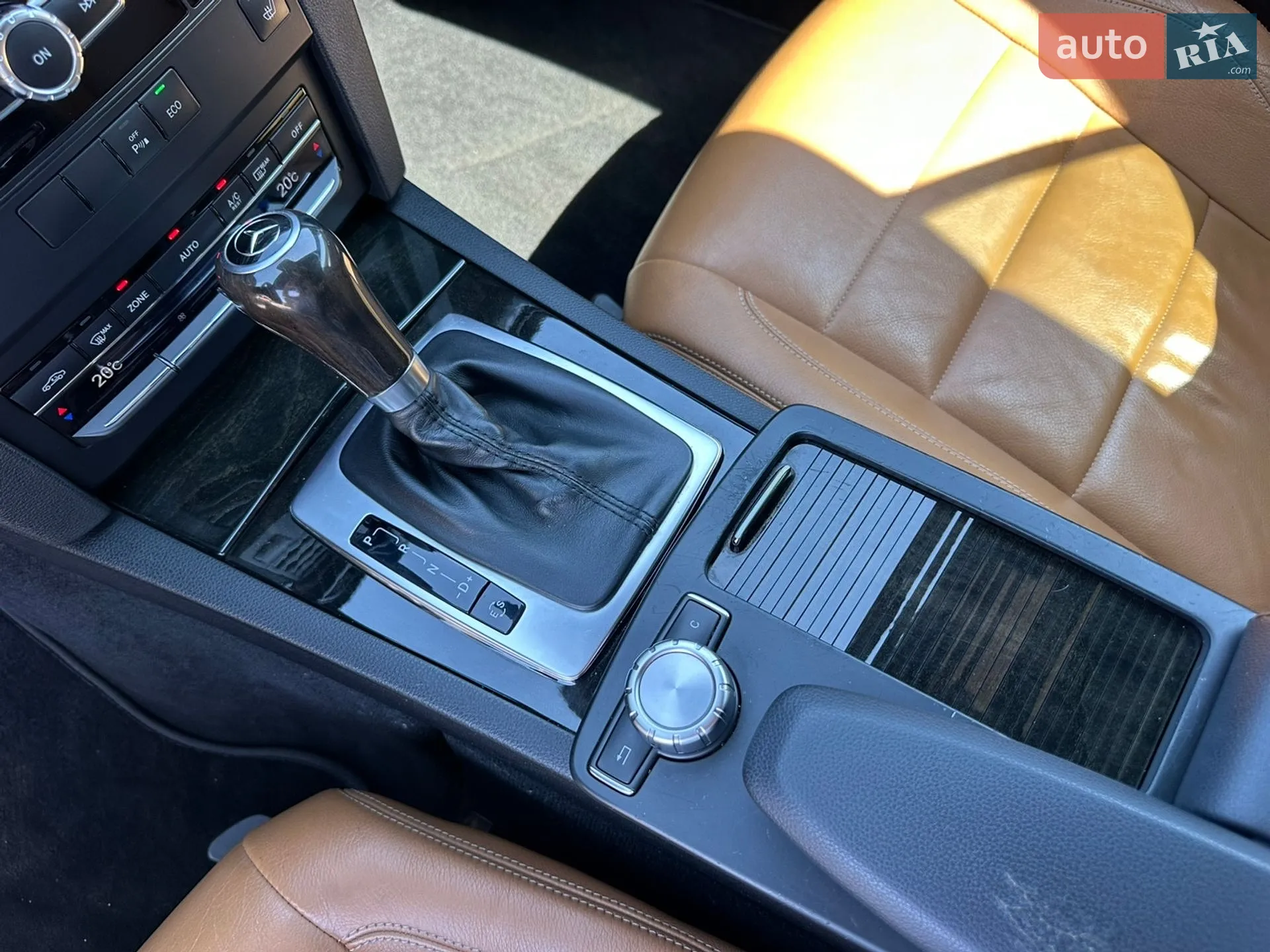 2012 Mercedes-Benz E-klasse - мініатюра 13