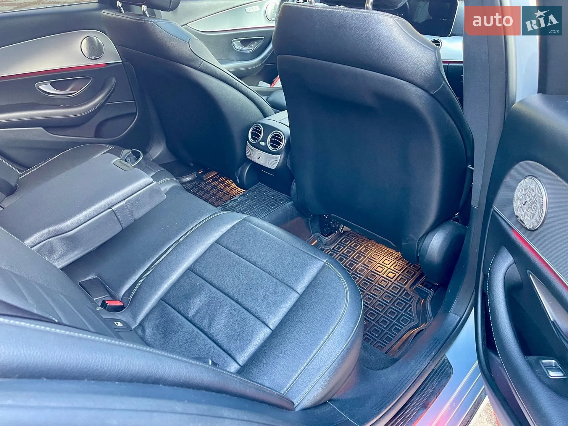 2016 Mercedes-Benz E-klasse - мініатюра 9