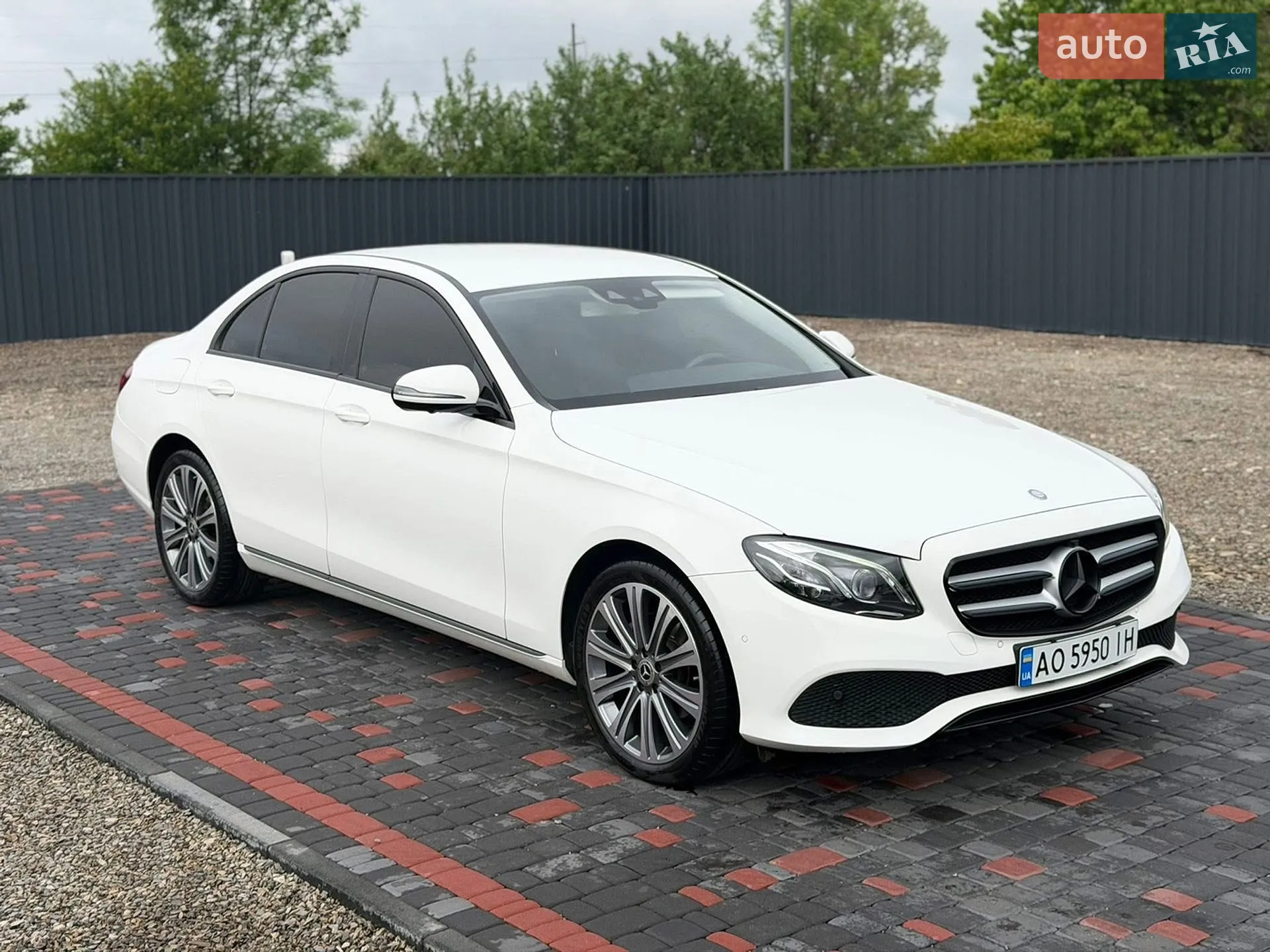 2016 Mercedes-Benz E-klasse - мініатюра 3