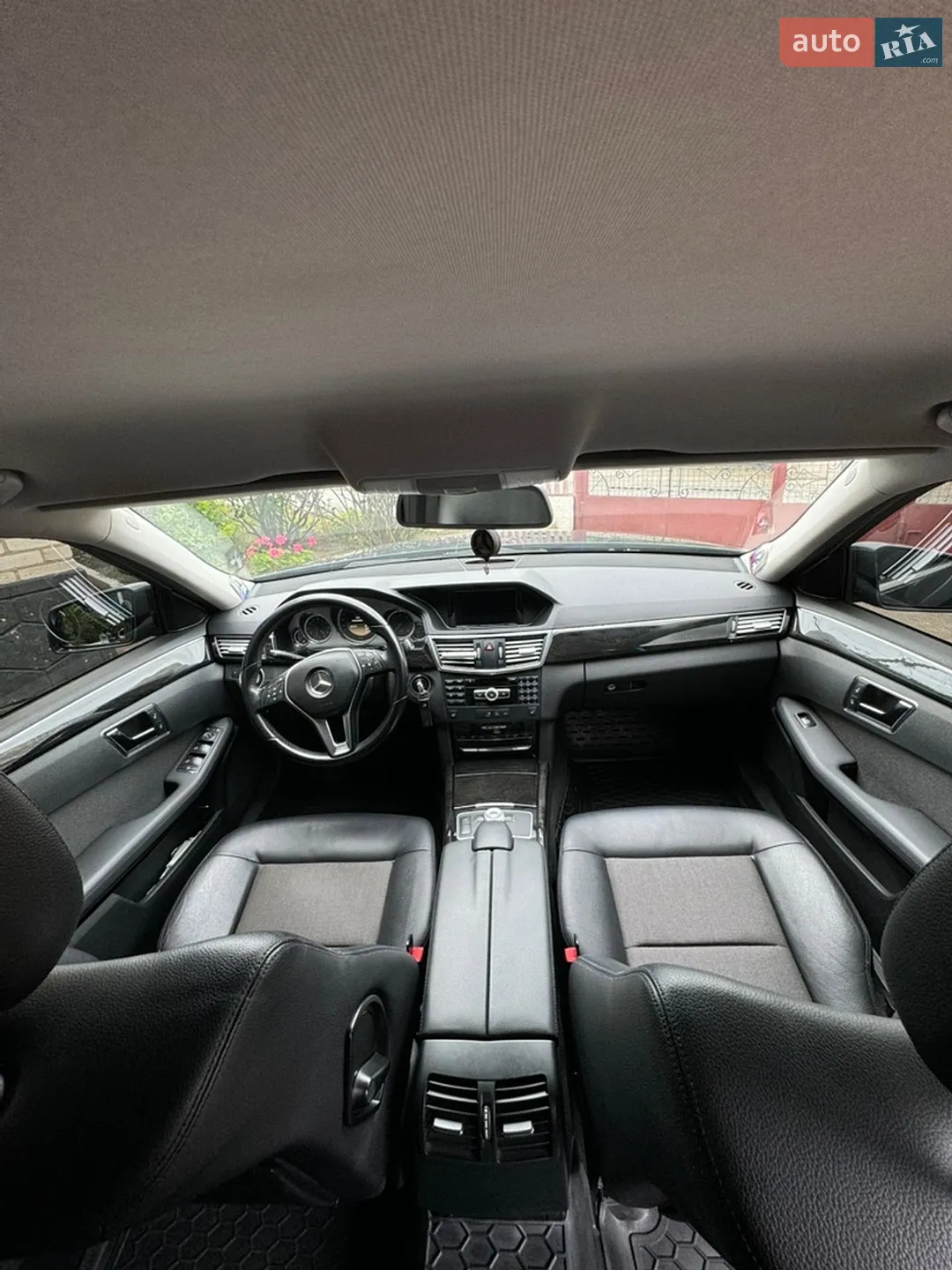 2012 Mercedes-Benz E-klasse - мініатюра 15