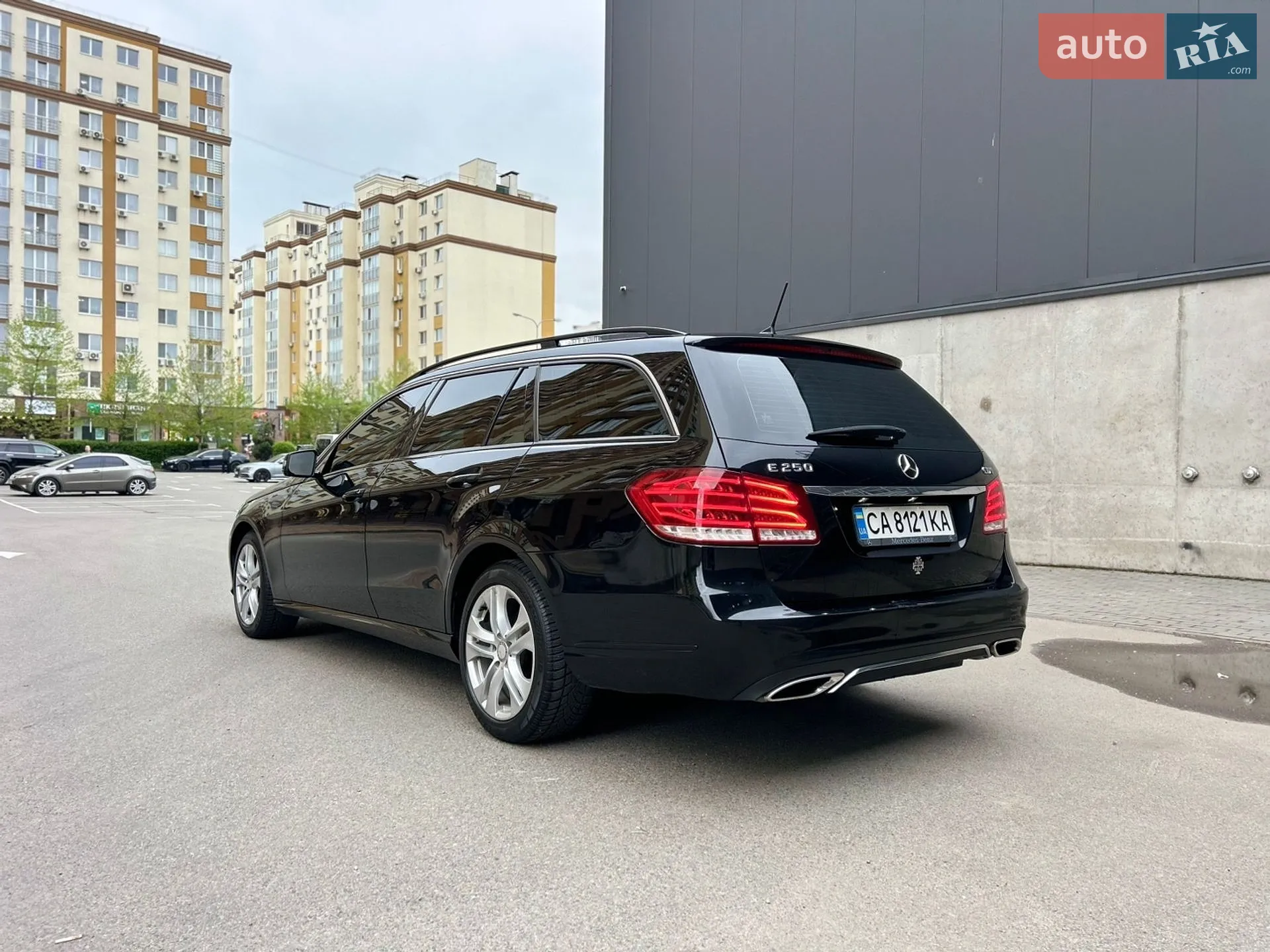 Mercedes-Benz E-Class 2011 VIN WDD2122051A482391 фото оголошення 5 з 6