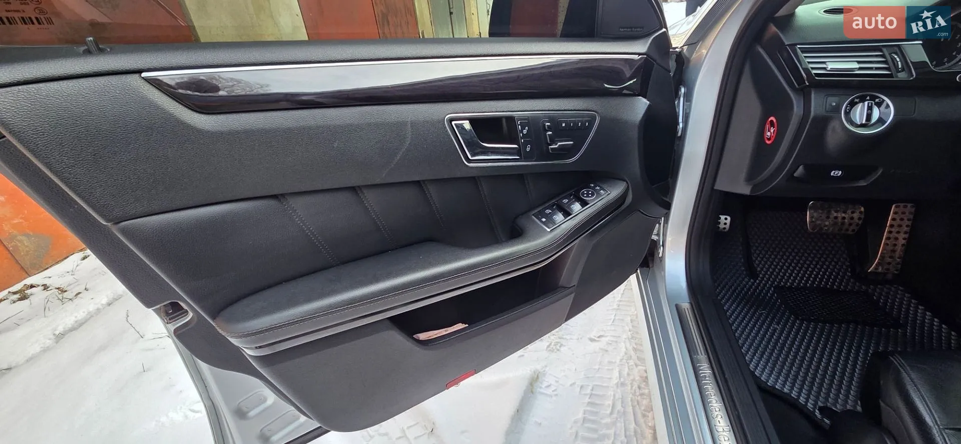 2011 Mercedes-Benz E-klasse - мініатюра 15