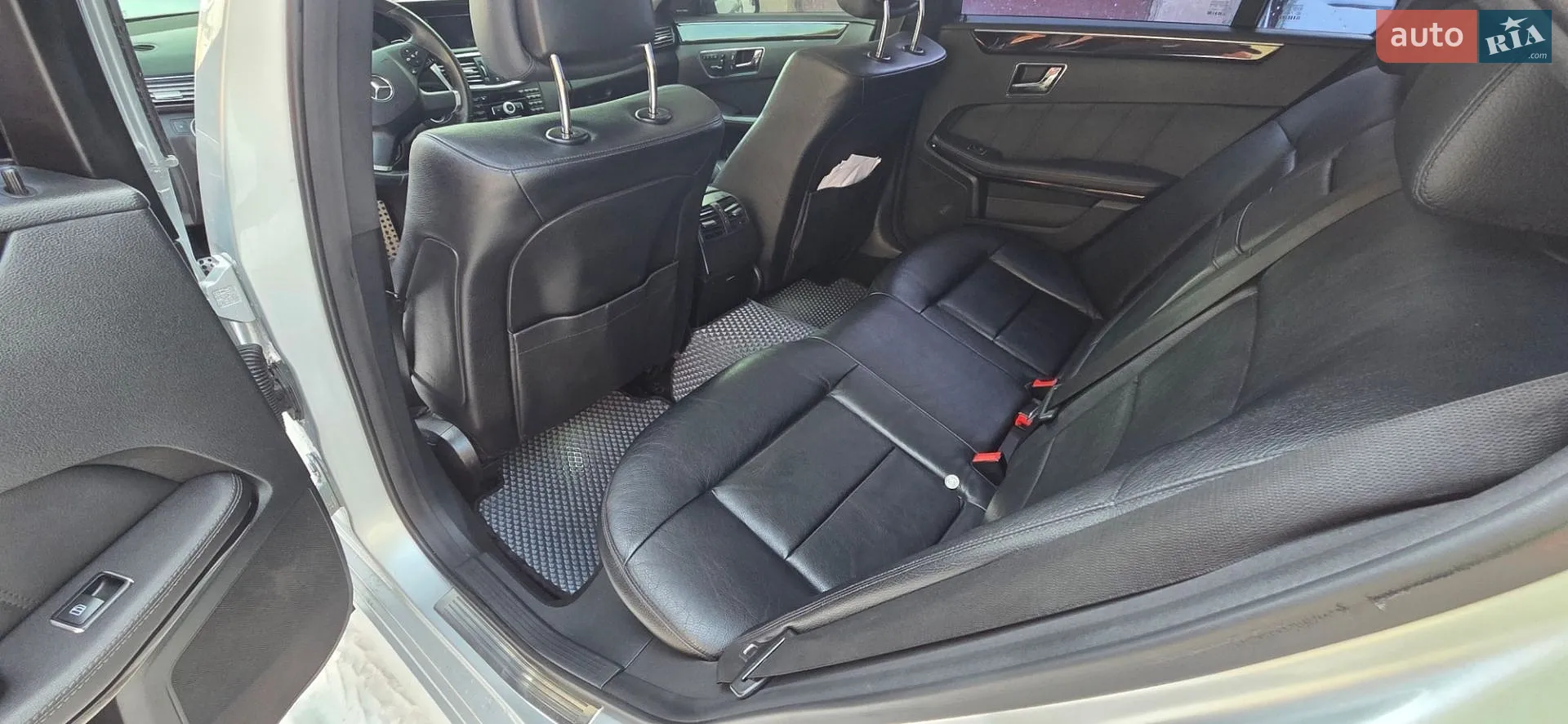 2011 Mercedes-Benz E-klasse - мініатюра 20