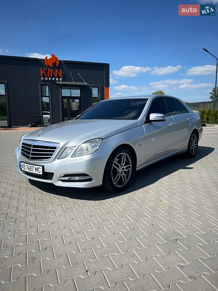 2013 Mercedes-Benz E-klasse - мініатюра 26