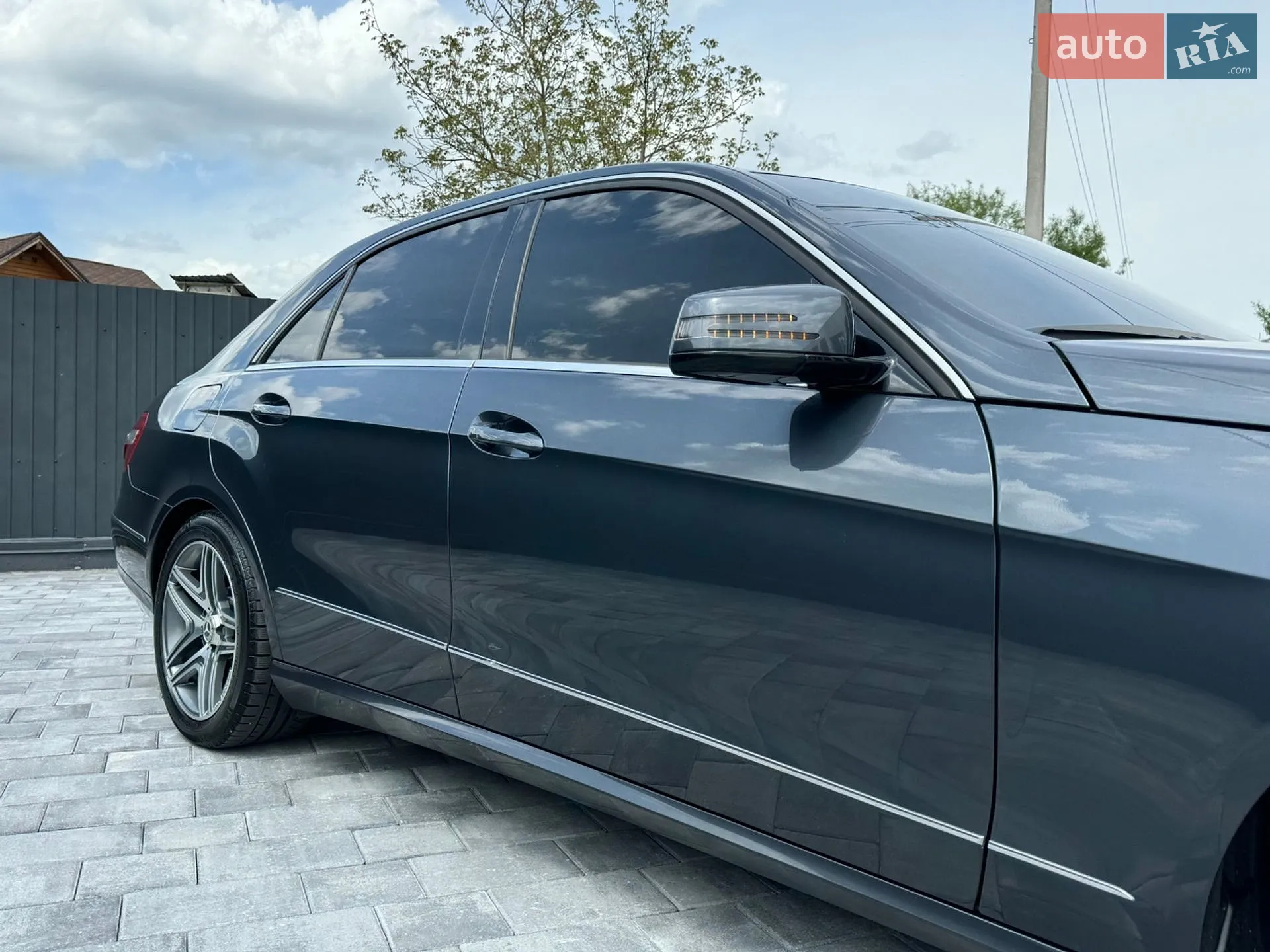 2012 Mercedes-Benz E-klasse - мініатюра 13