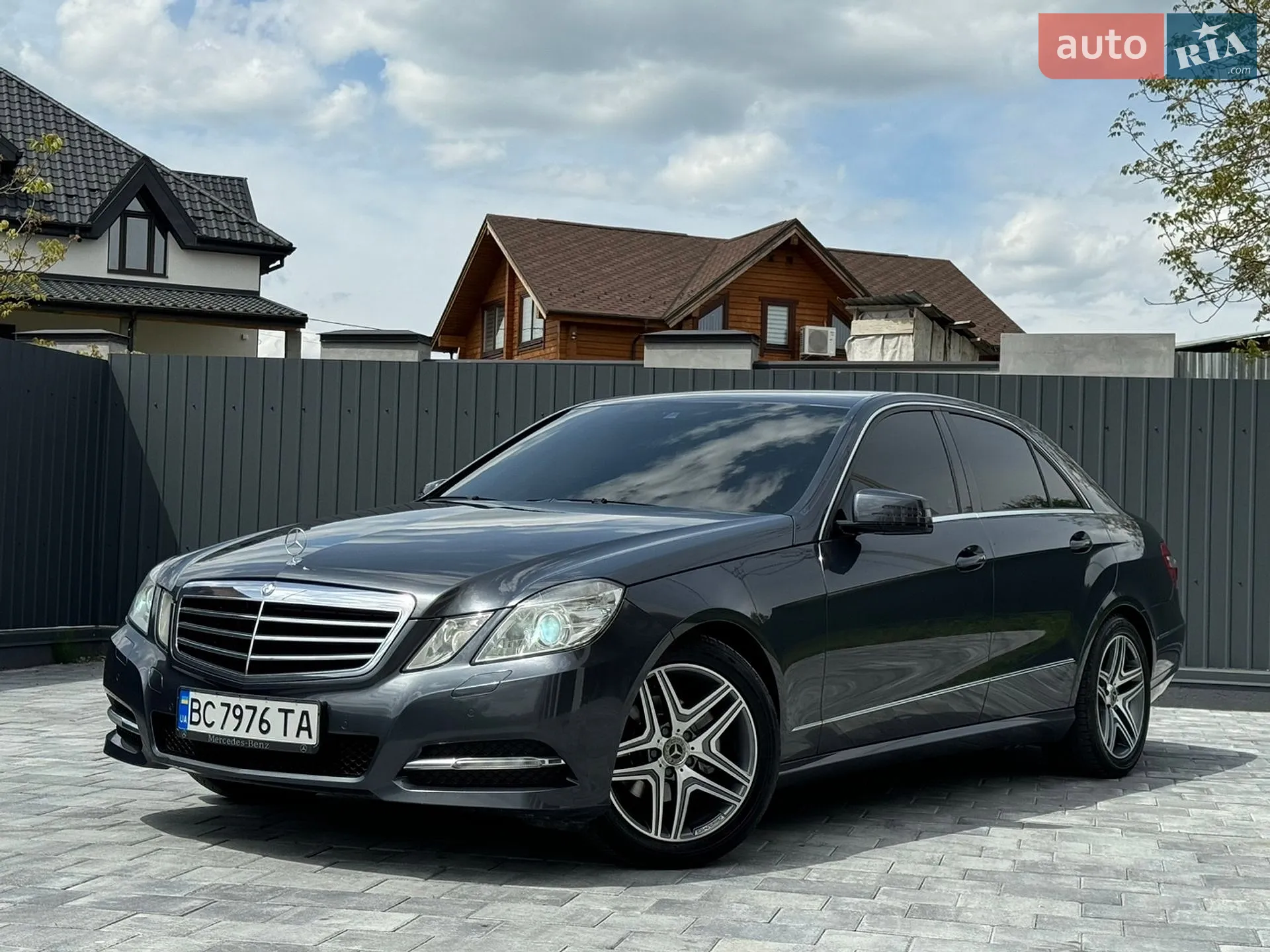 2012 Mercedes-Benz E-klasse - мініатюра 18