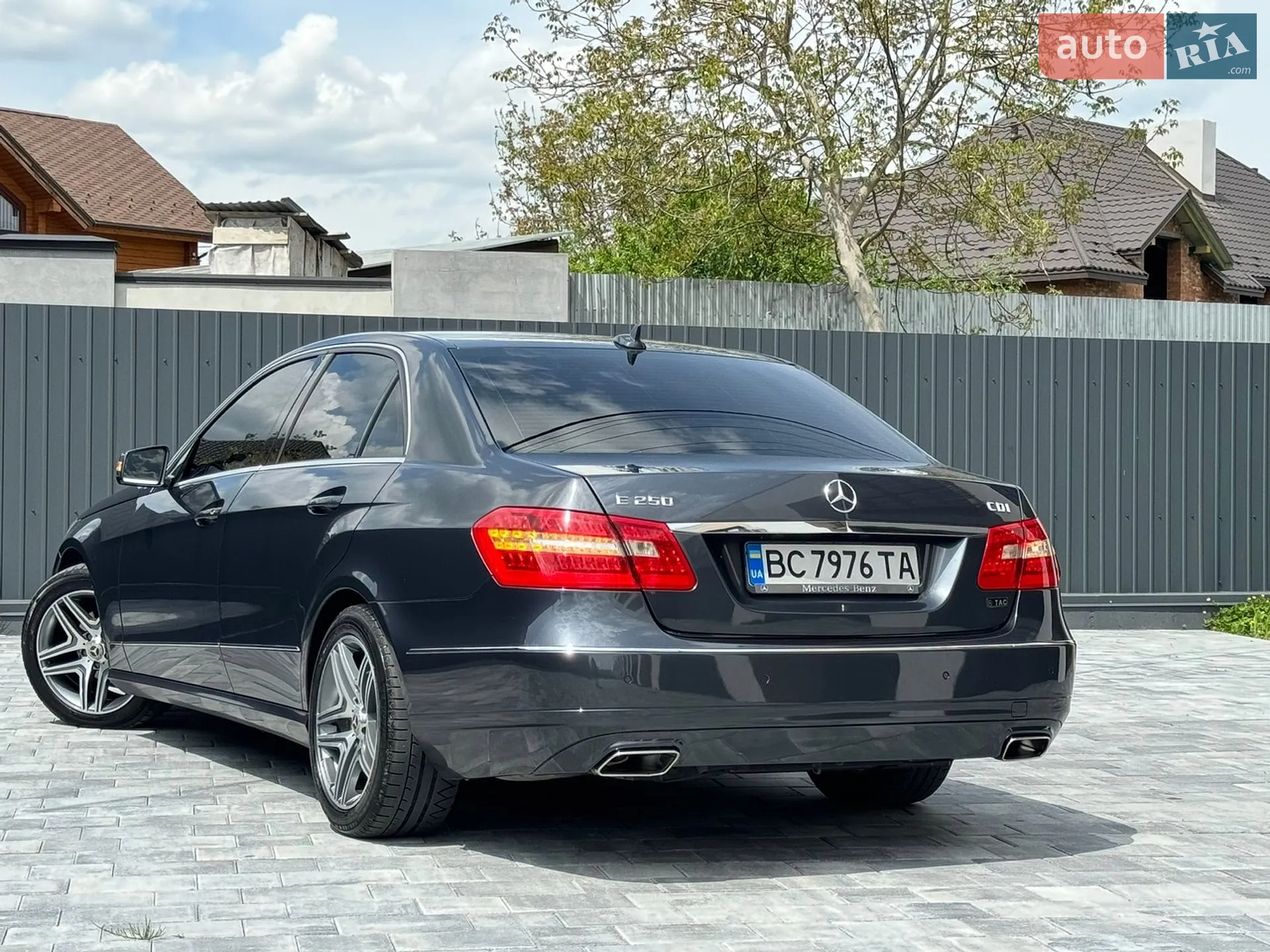 2012 Mercedes-Benz E-klasse - мініатюра 34