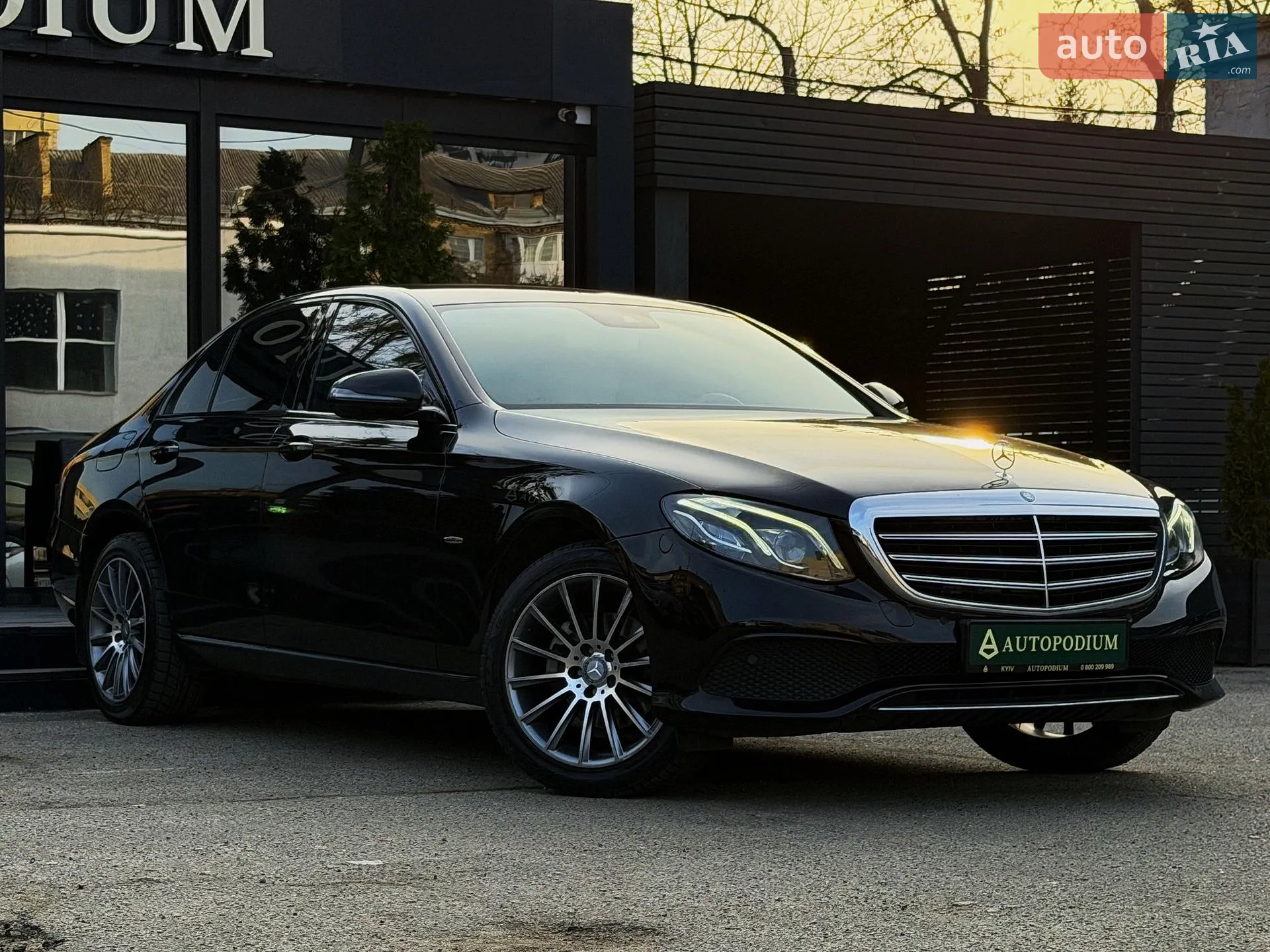 2016 Mercedes-Benz E-klasse - мініатюра 11