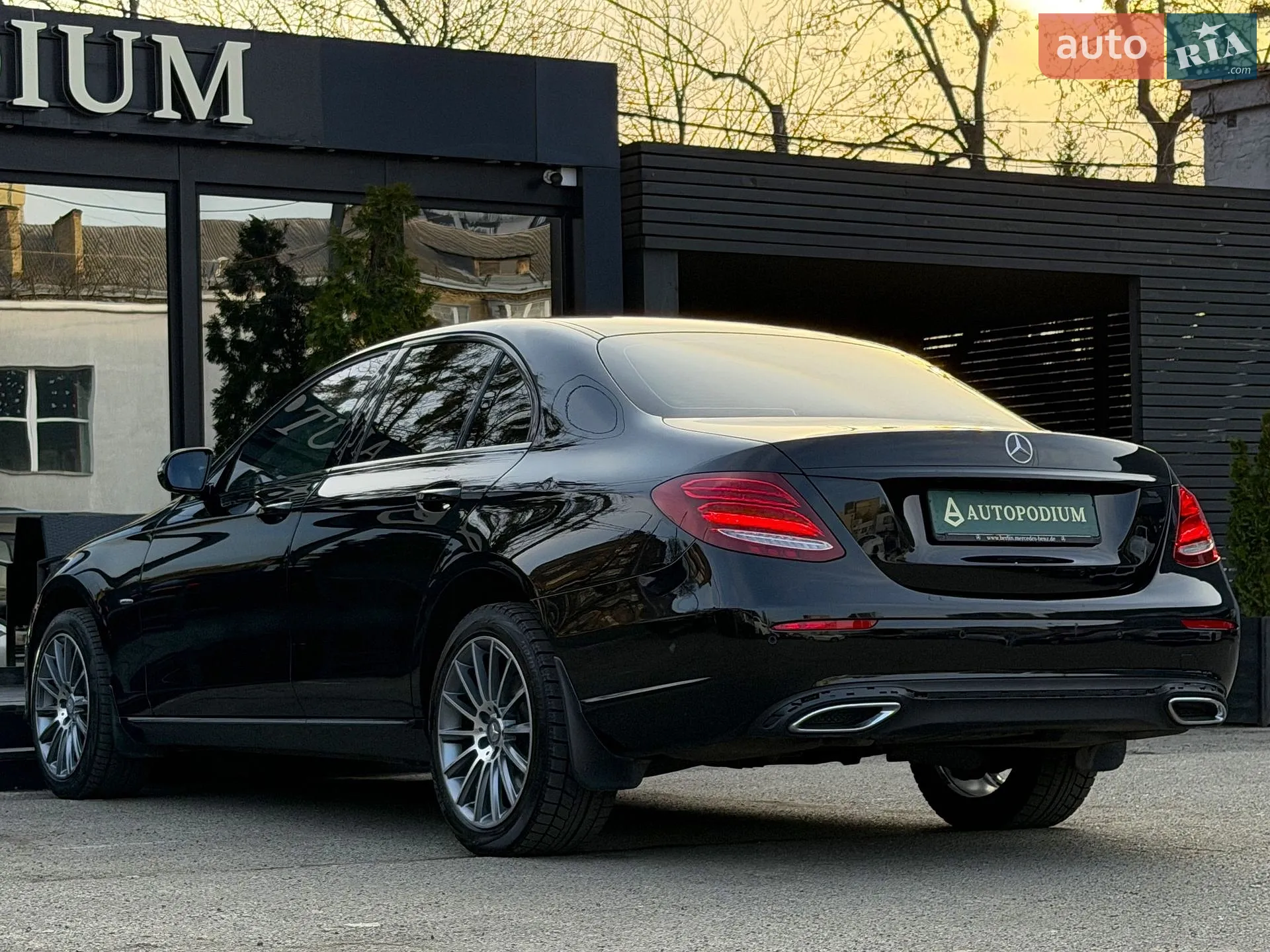 2016 Mercedes-Benz E-klasse - мініатюра 22