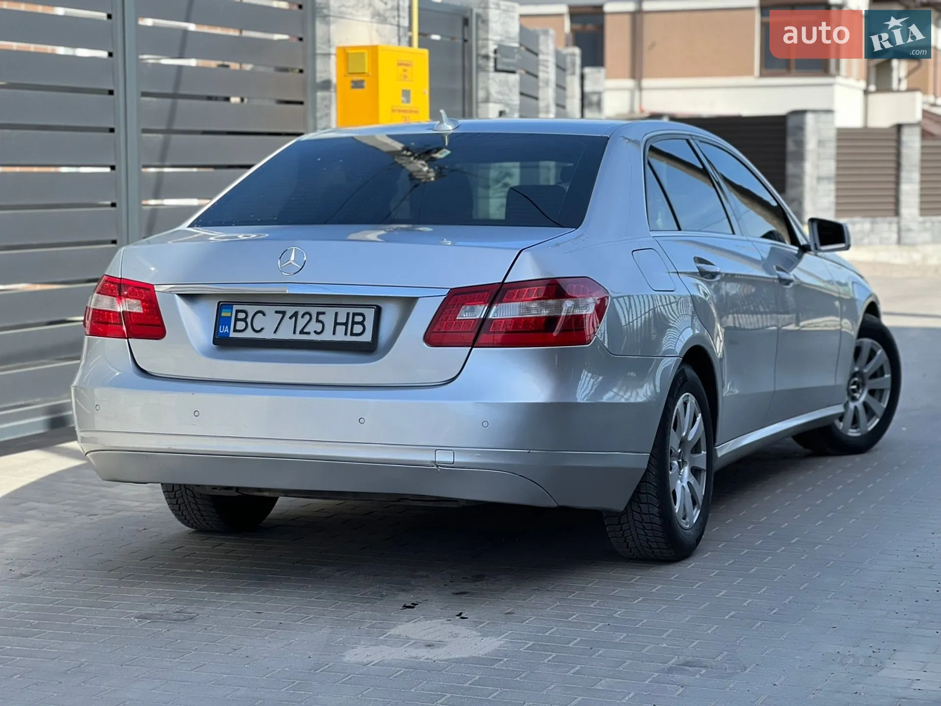 2013 Mercedes-Benz E-klasse - мініатюра 14