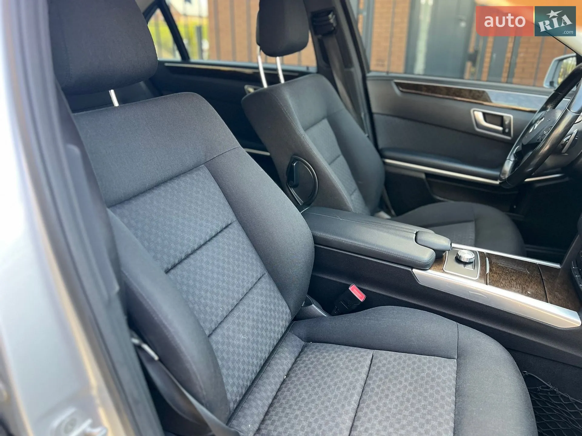 2013 Mercedes-Benz E-klasse - мініатюра 53