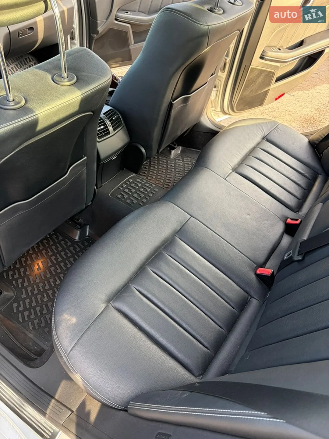 2013 Mercedes-Benz E-klasse - мініатюра 13