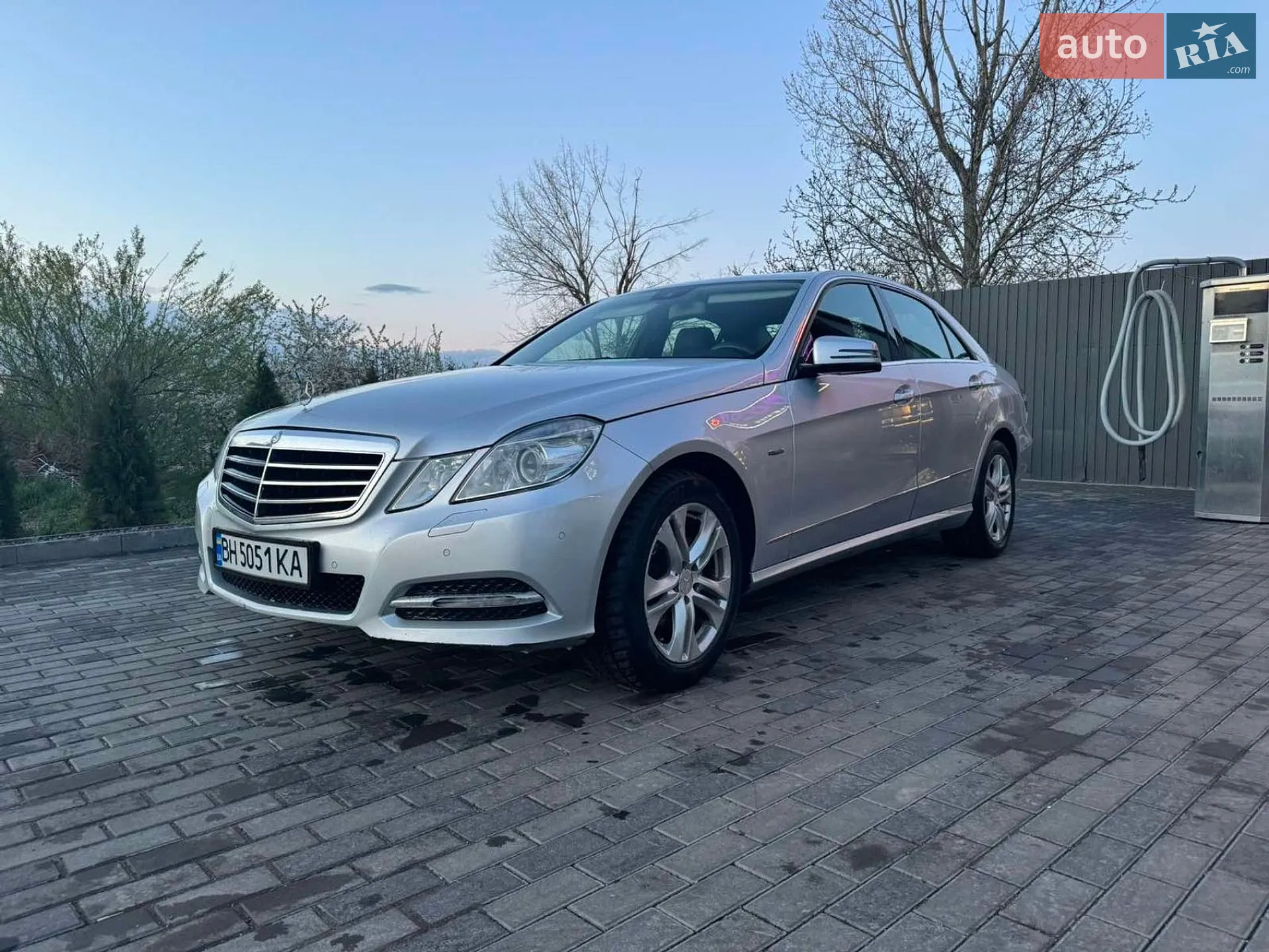 2011 Mercedes-Benz E-klasse - мініатюра 3