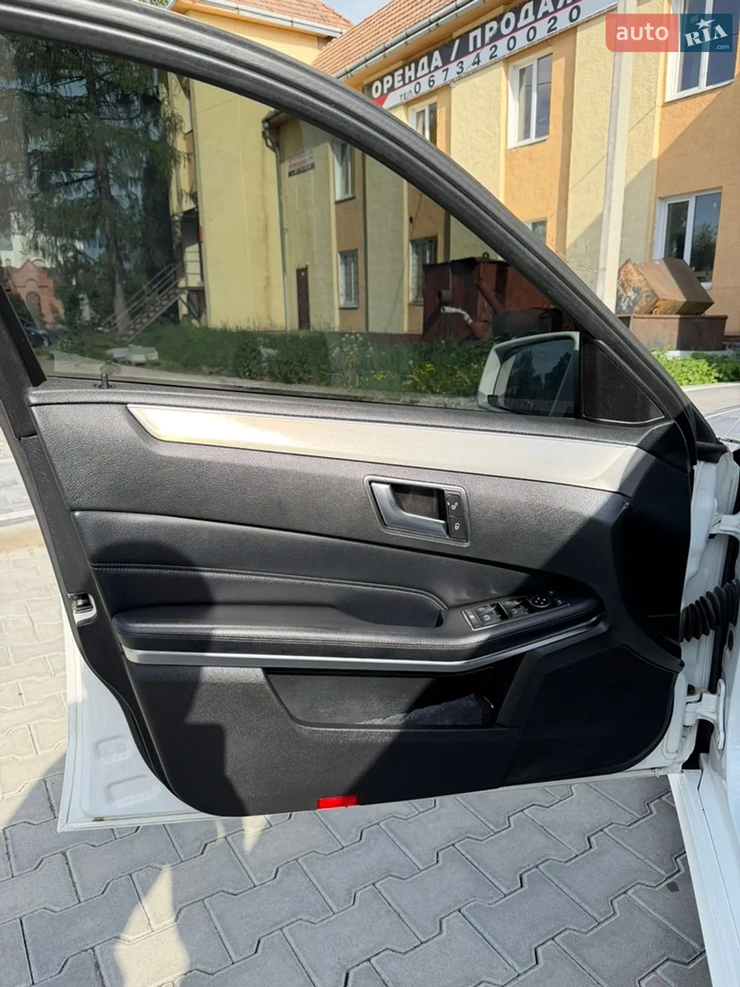 2013 Mercedes-Benz E-klasse - мініатюра 26