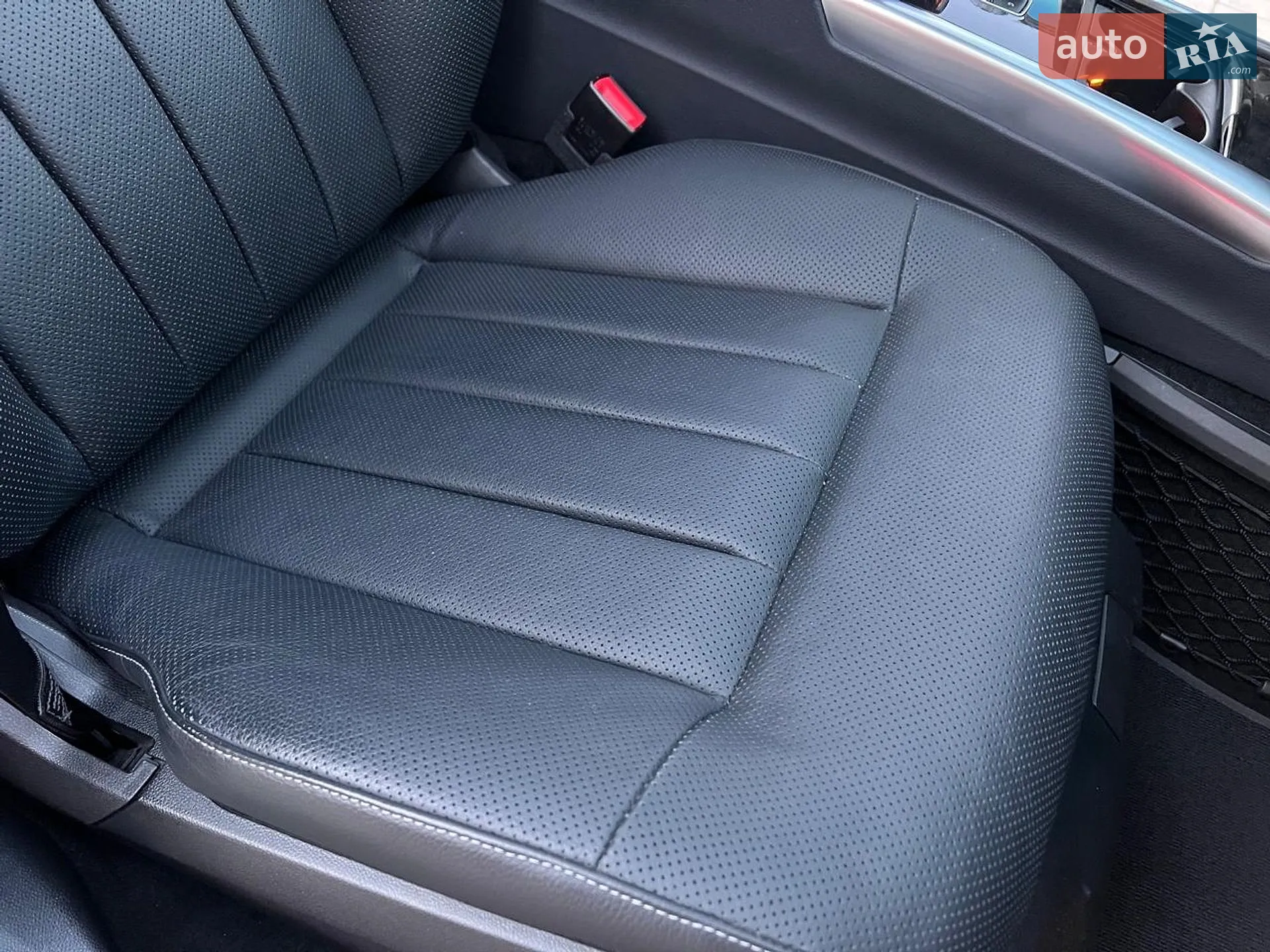 2014 Mercedes-Benz E-klasse - мініатюра 23