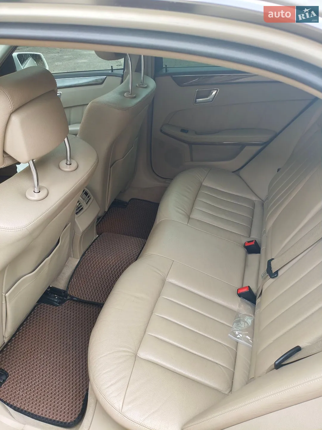 2011 Mercedes-Benz E-klasse - мініатюра 12