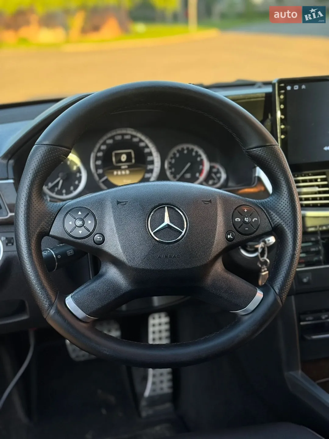 2011 Mercedes-Benz E-klasse - мініатюра 30