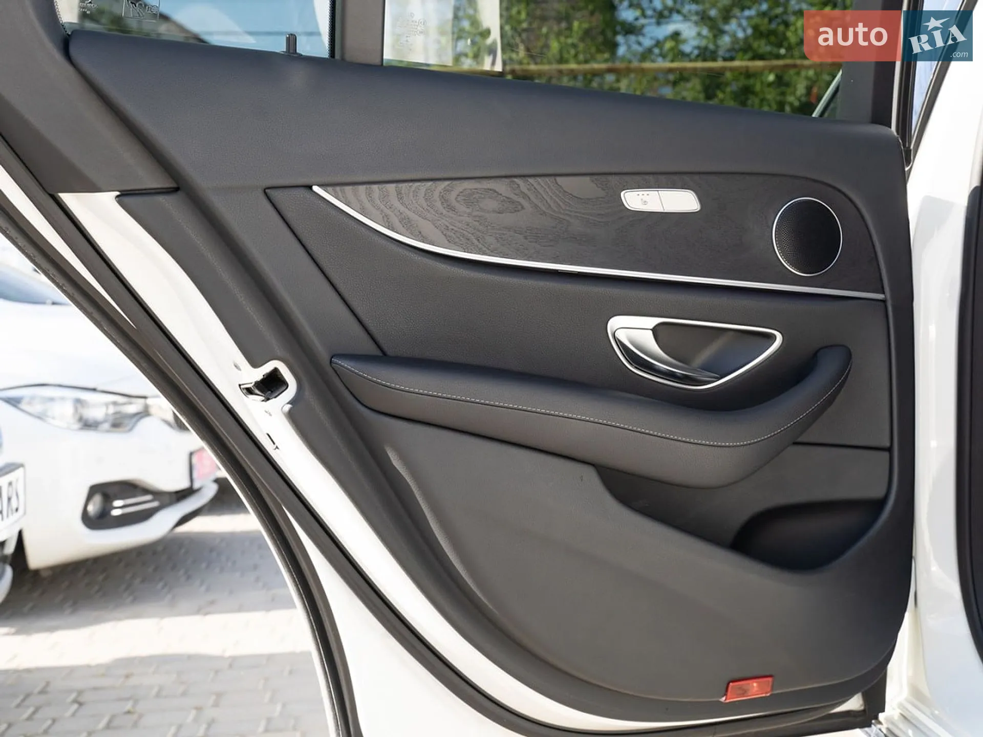 2016 Mercedes-Benz E-klasse - мініатюра 37